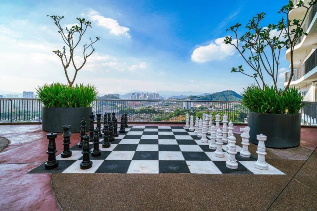10Mins To Klcc W Lrt+Mall+Netflix Muji Urban Куала-Лумпур Екстер'єр фото