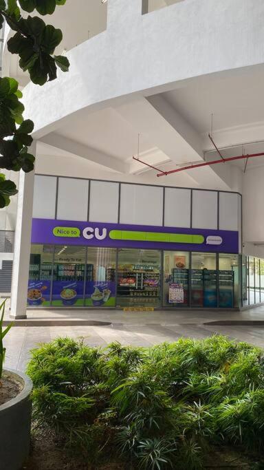10Mins To Klcc W Lrt+Mall+Netflix Muji Urban Куала-Лумпур Екстер'єр фото
